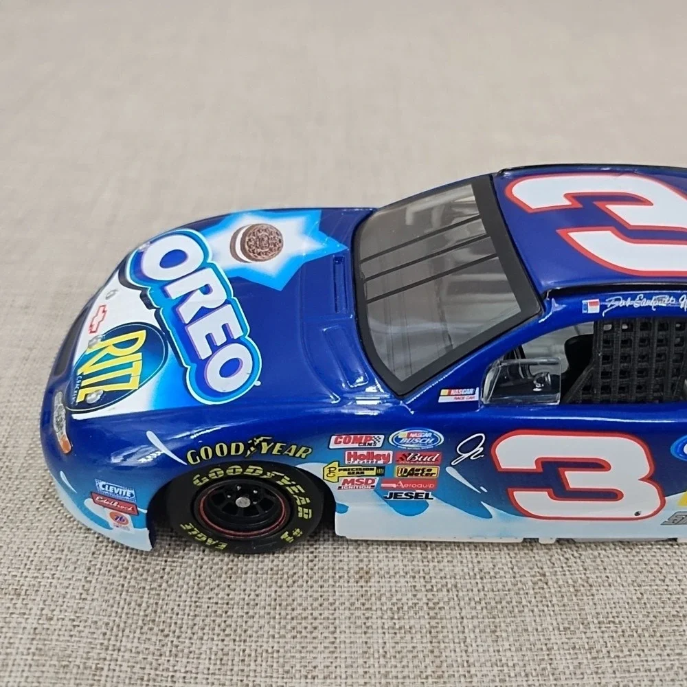 1:24 Diecast Revell Select Dale Earnhardt Jr #3 2002 Oreo Ritz Chevy Monte Carlo